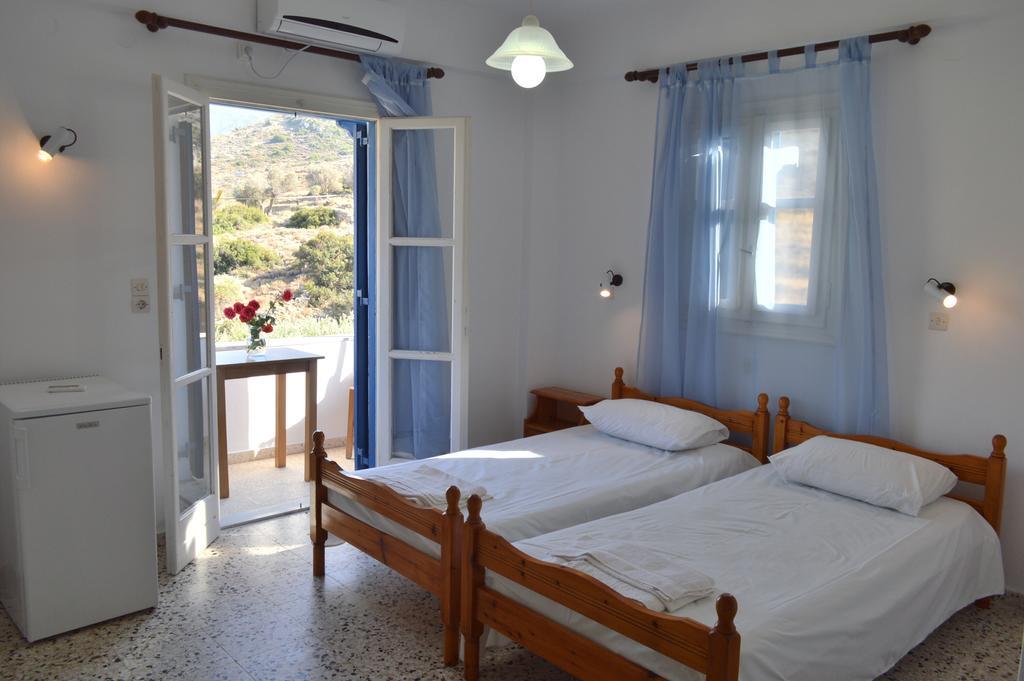 Koukos Hotel Agia Theodoti Exterior foto