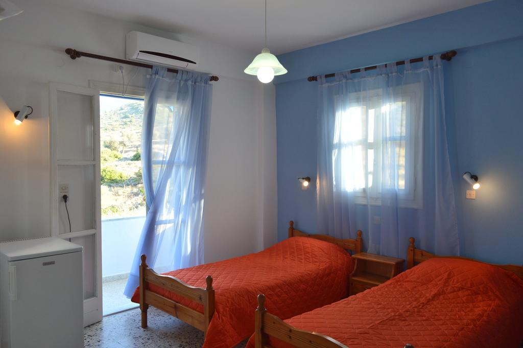 Koukos Hotel Agia Theodoti Exterior foto