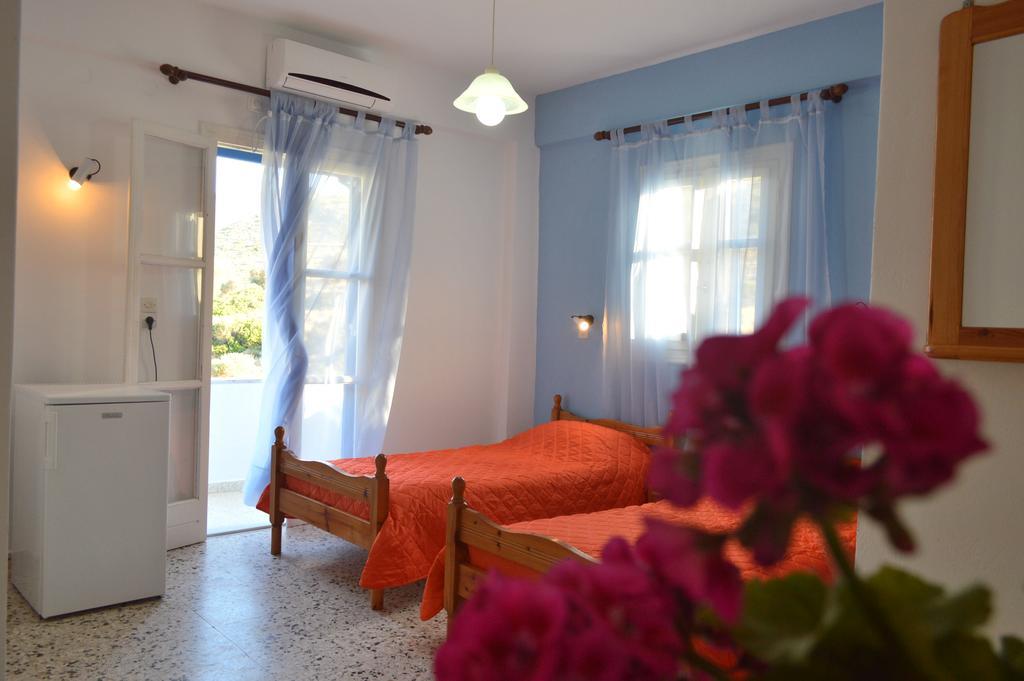 Koukos Hotel Agia Theodoti Exterior foto